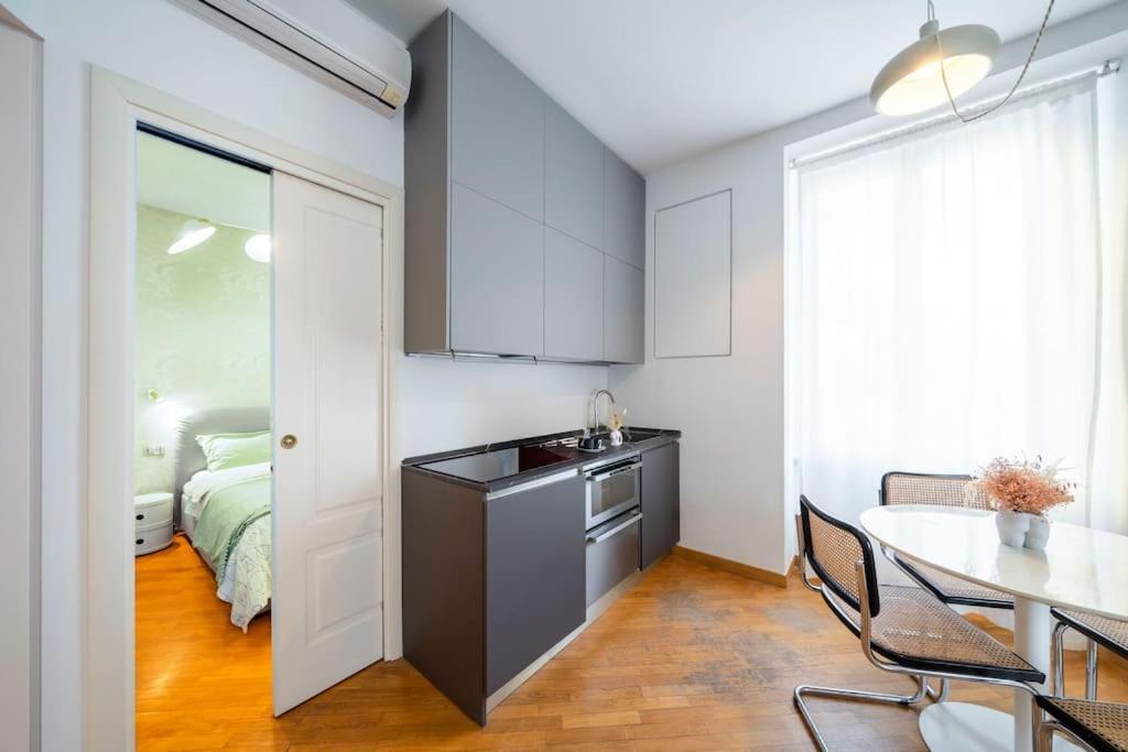 Ticinese Apartment — Photos 1